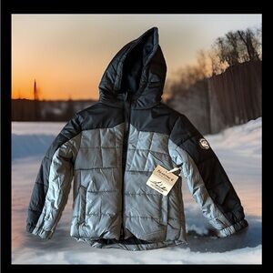 BEARPAW - Boy's Quilted Puffer Coat with Hood Size 5/6